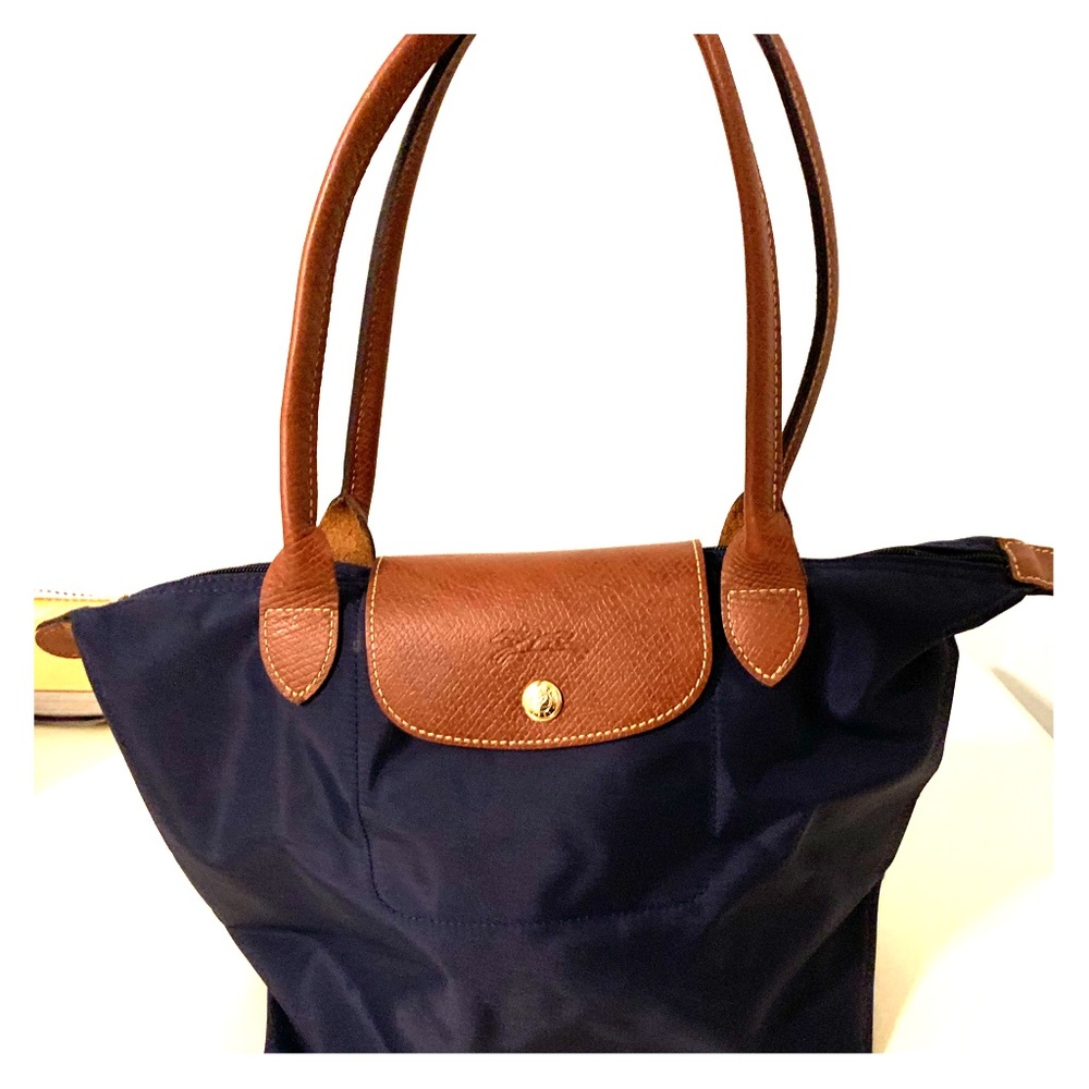 Navy Medium Longchamp!
